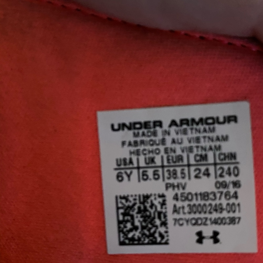 Youth size 6